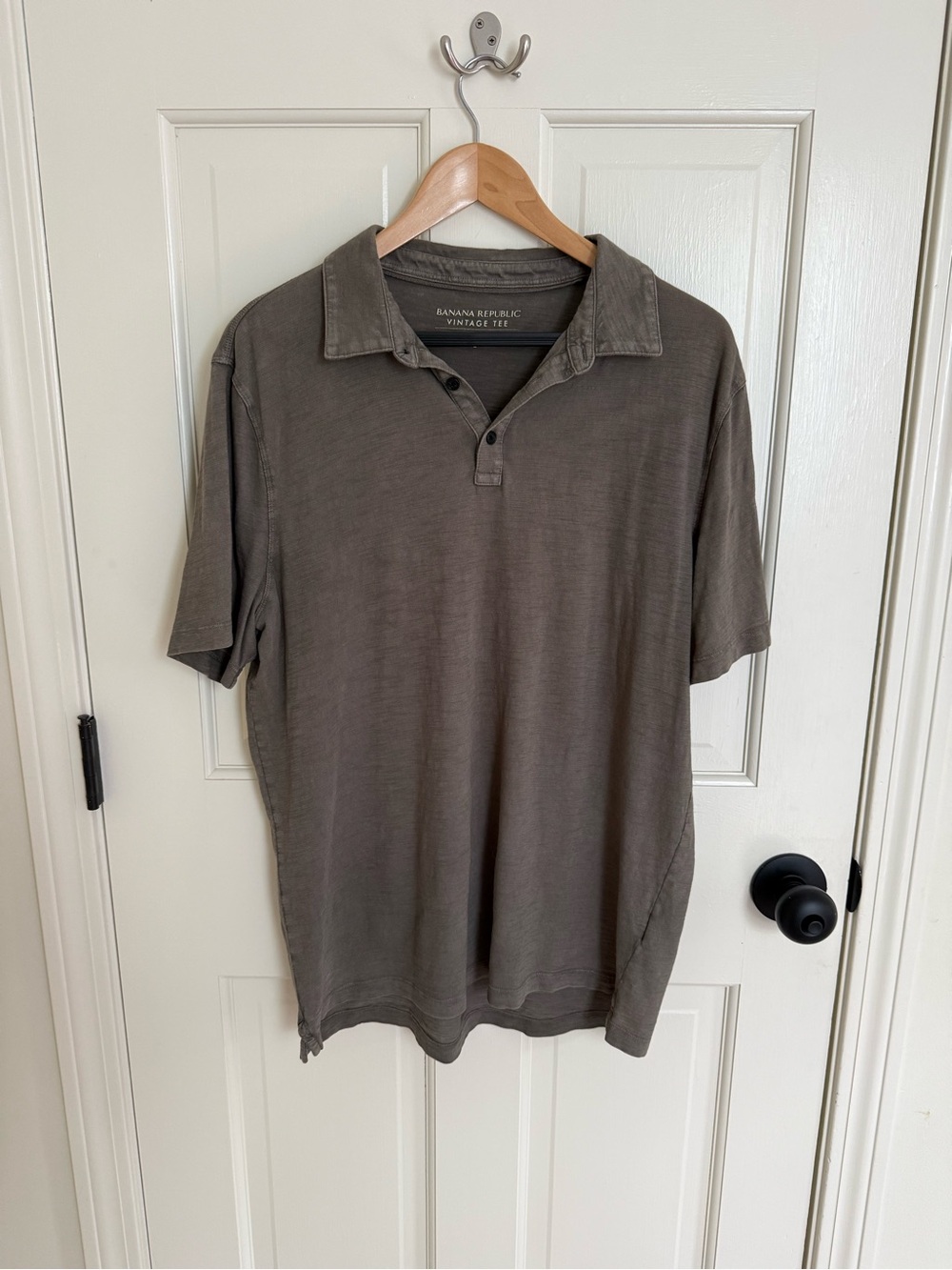 Banana Republic Vintage Tee Polo – Brown/Gray
